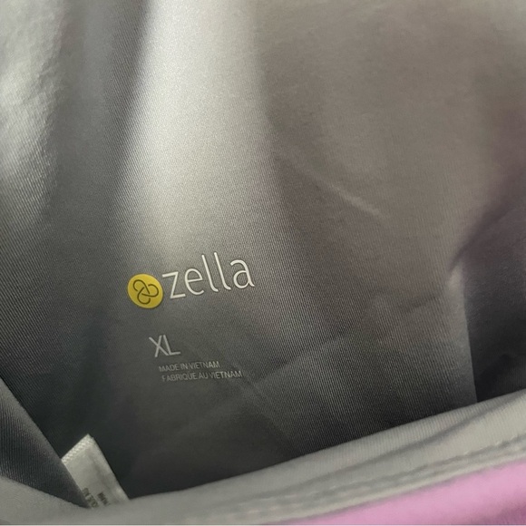 Zella Strappy Activewear Tank Top Shelf Bra Gym Workout Purple Size XL - Picture 2 of 6